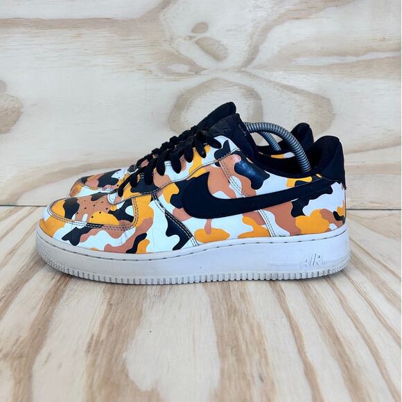 Nike - Air Force 1 Low Camo - Sneakers - Orange/White - Men's - 9 - 823511-800 - Picture 3 of 9